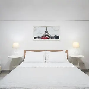 Graphite House Napoli